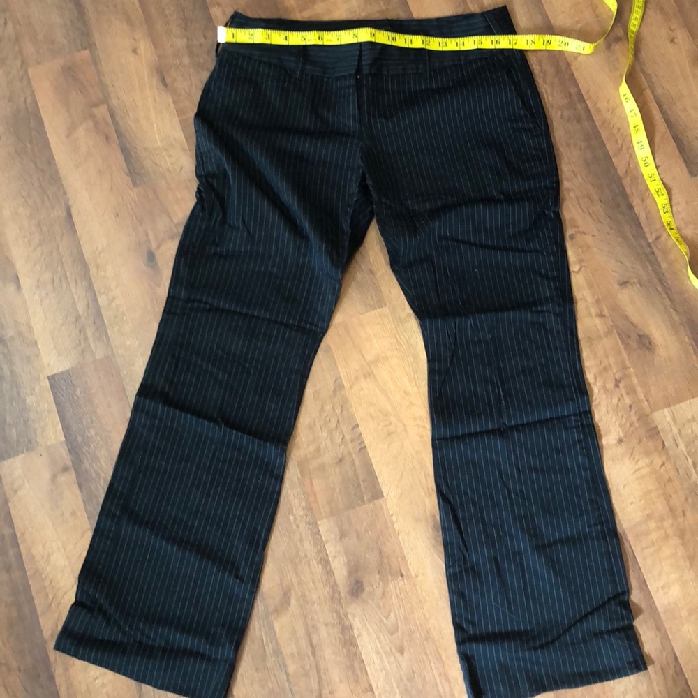 The Limited Black pants with pinstripe - Crew Fit